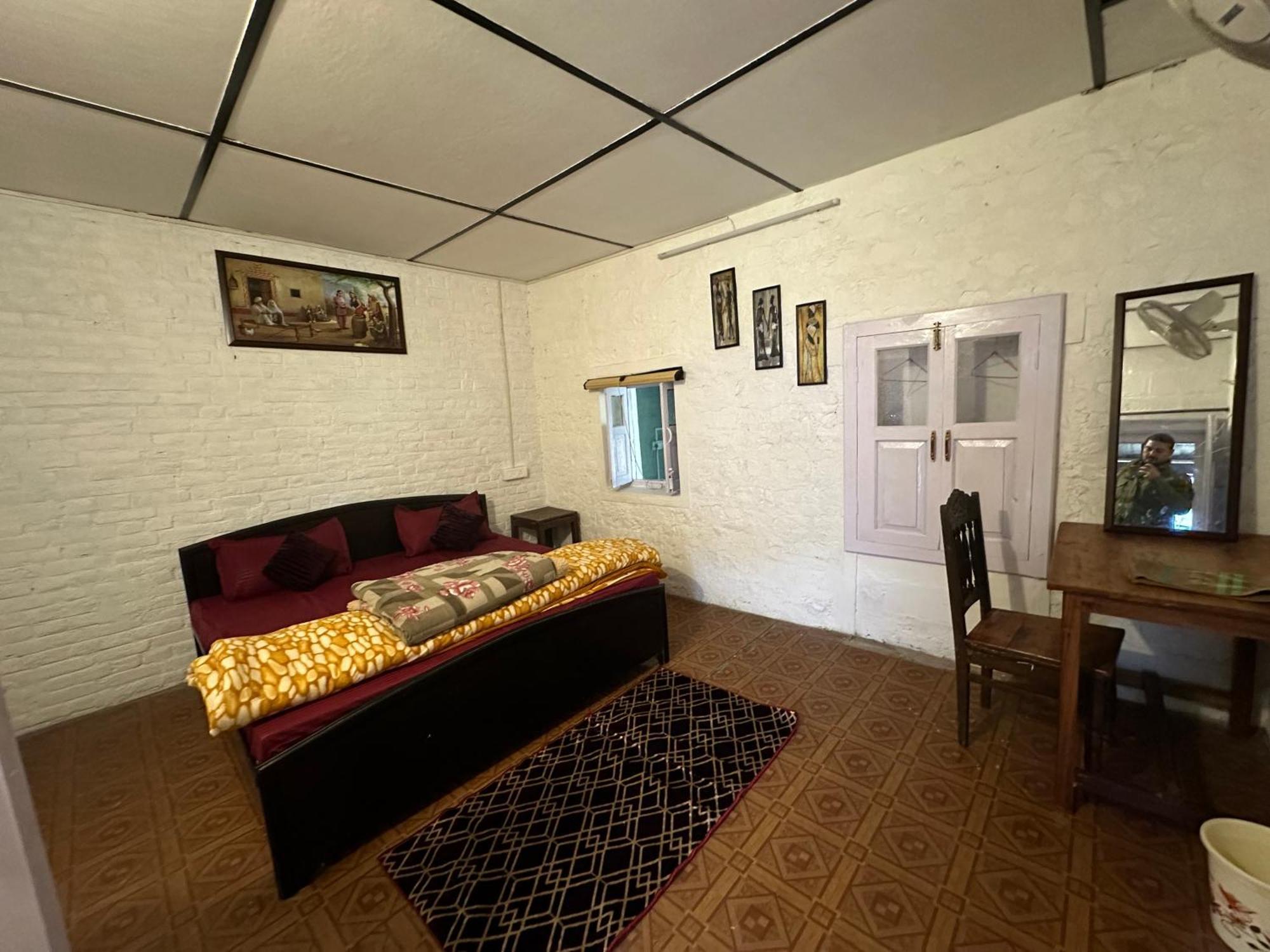 Dreamwoods A Travellers Farm Dharamshala Exterior foto