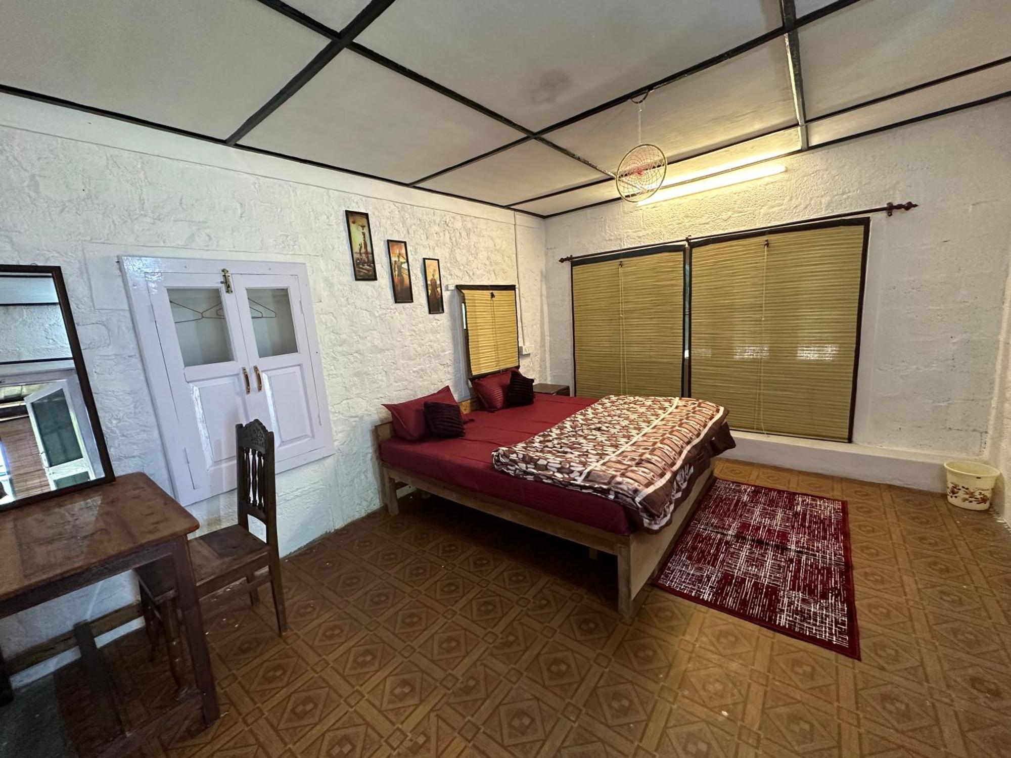 Dreamwoods A Travellers Farm Dharamshala Exterior foto