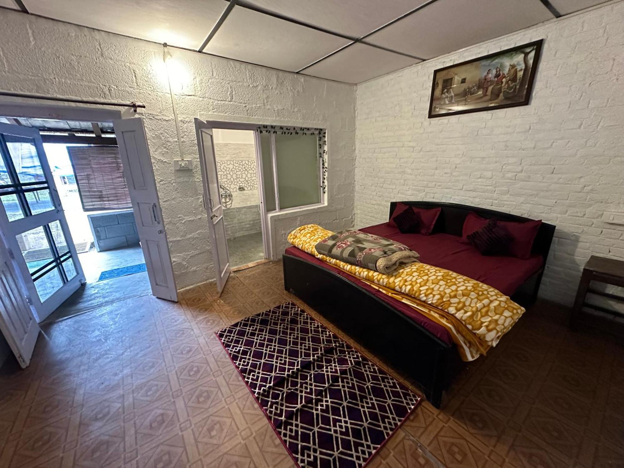 Dreamwoods A Travellers Farm Dharamshala Exterior foto