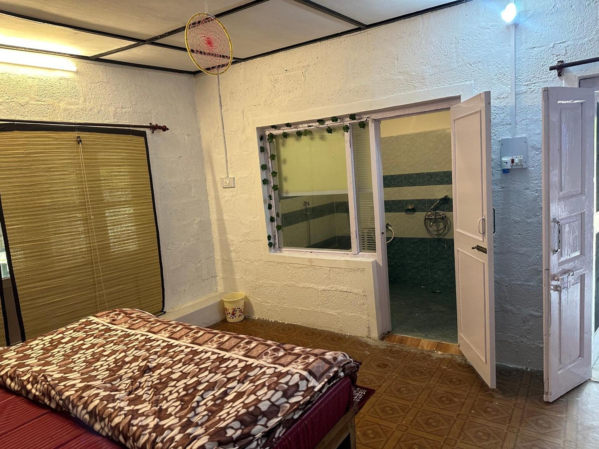 Dreamwoods A Travellers Farm Dharamshala Exterior foto